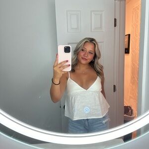 Meet your Posher, Corinne